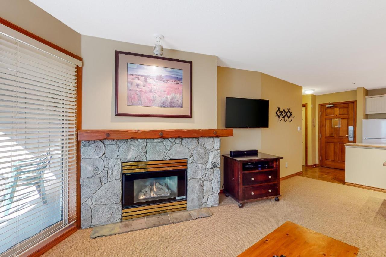 The Aspens On Blackcomb Whistler Room photo